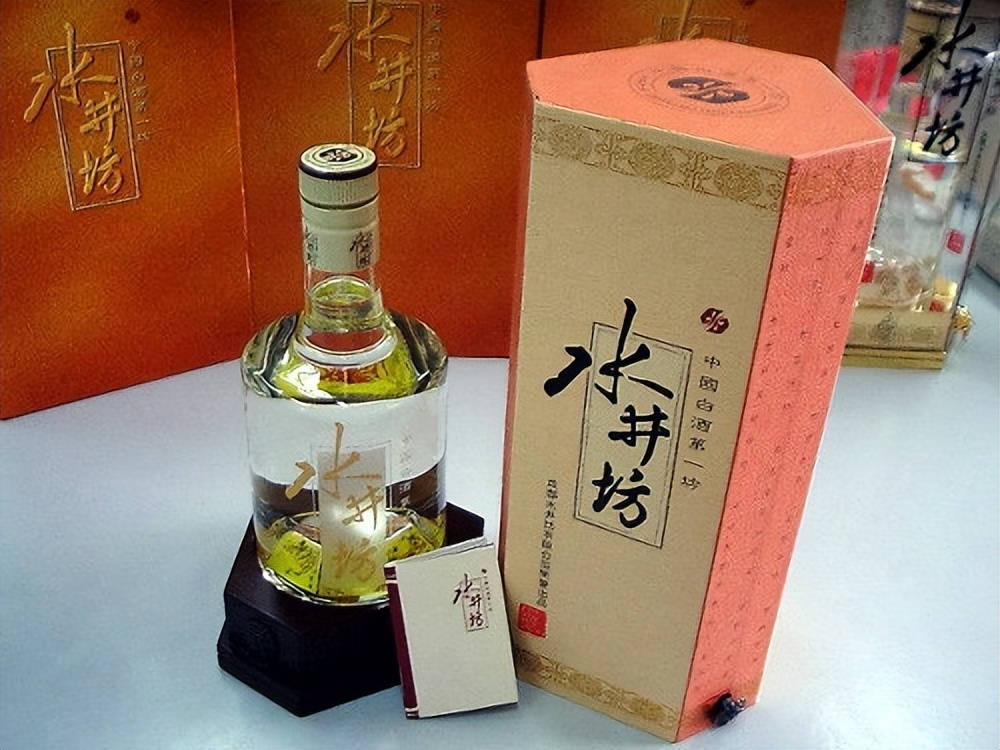 大爷挖出6000年文物,挖出几十年的茅台