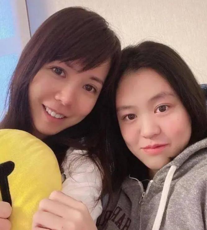 被刘銮雄抛弃的女星,宫斗失败后她重生了