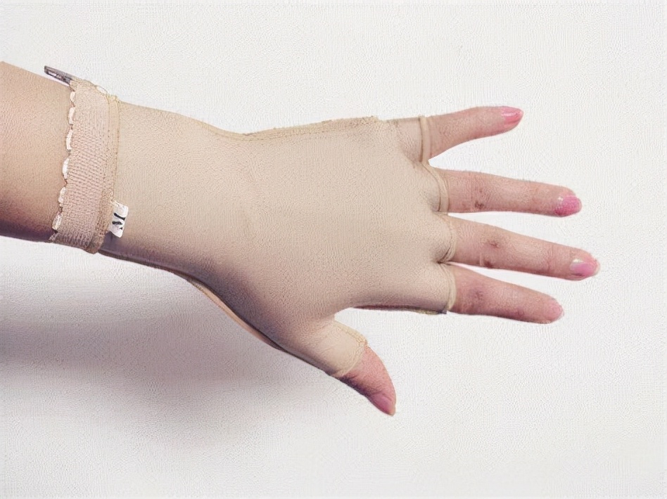 瘢痕可以用中医手段消除吗,瘢痕修复和疤痕治疗是一样的吗