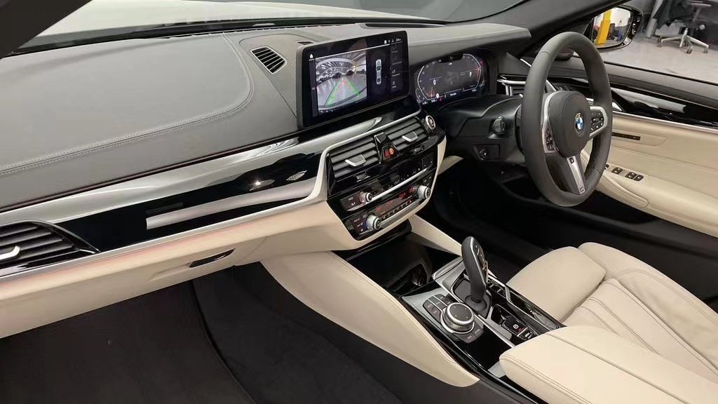 新款宝马530d进口,宝马530d旅行