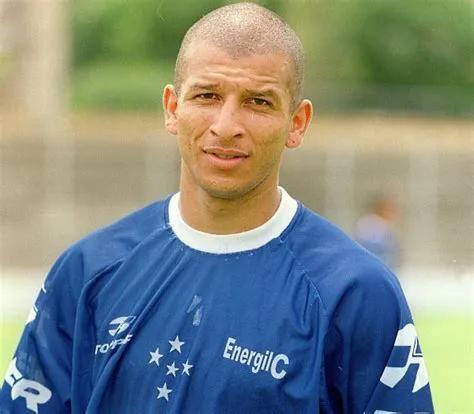 巴甲联赛新星简介,历届巴甲联赛最佳射手