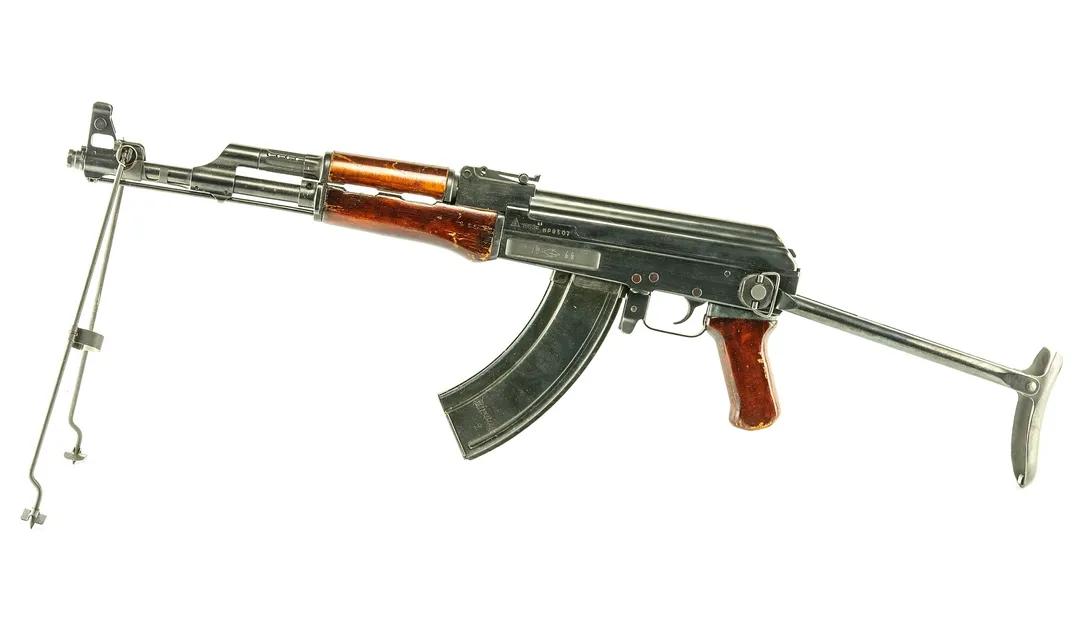 ak47二战前发明怎么样,二战有ak47步枪会怎么样