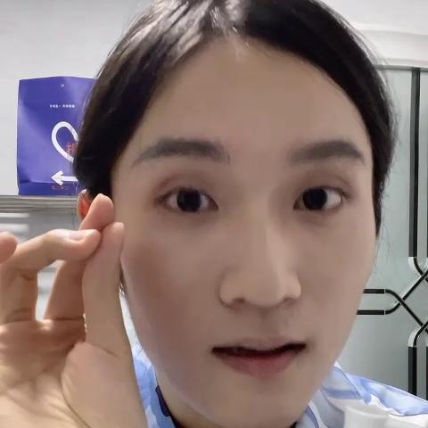 油皮黑头闭口清理方法,油皮去黑头闭口粉刺