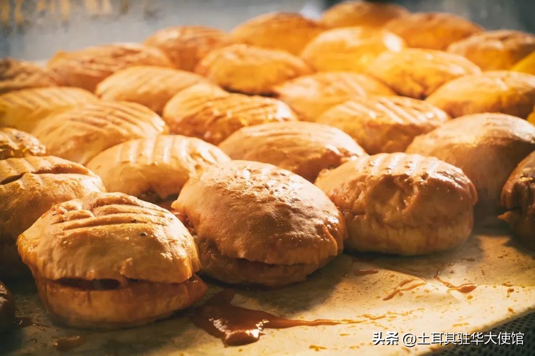 伊斯坦布尔的美食在哪吃,伊斯坦布尔最便宜的食物