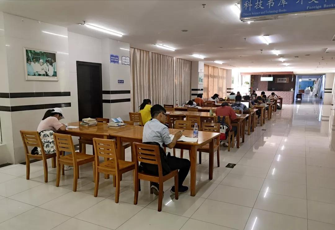 小海螺在海南大学考研：海大的美，不止在风景，还在你们