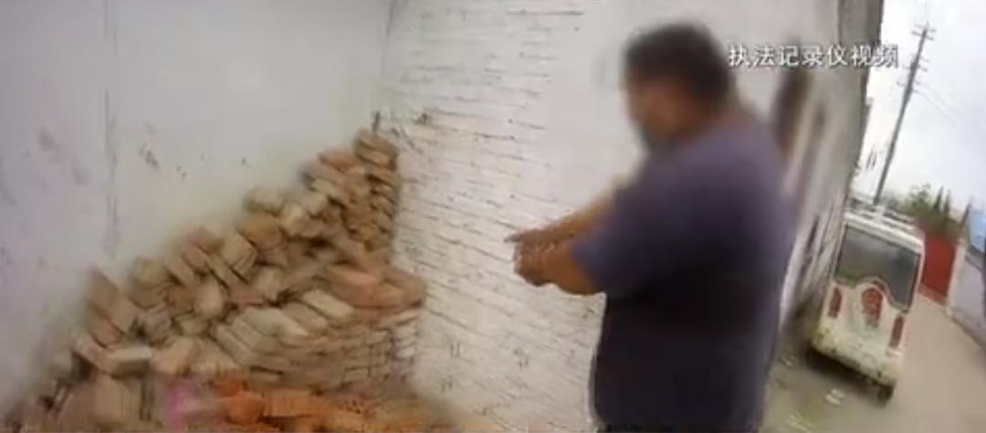 现场没有监控有证人可以吗,没有监控的路口闯红灯被交警抓住