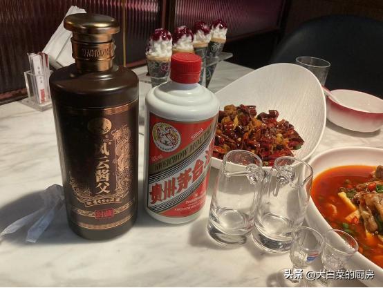 春节大量游客涌入日本,最新日本游客到中国