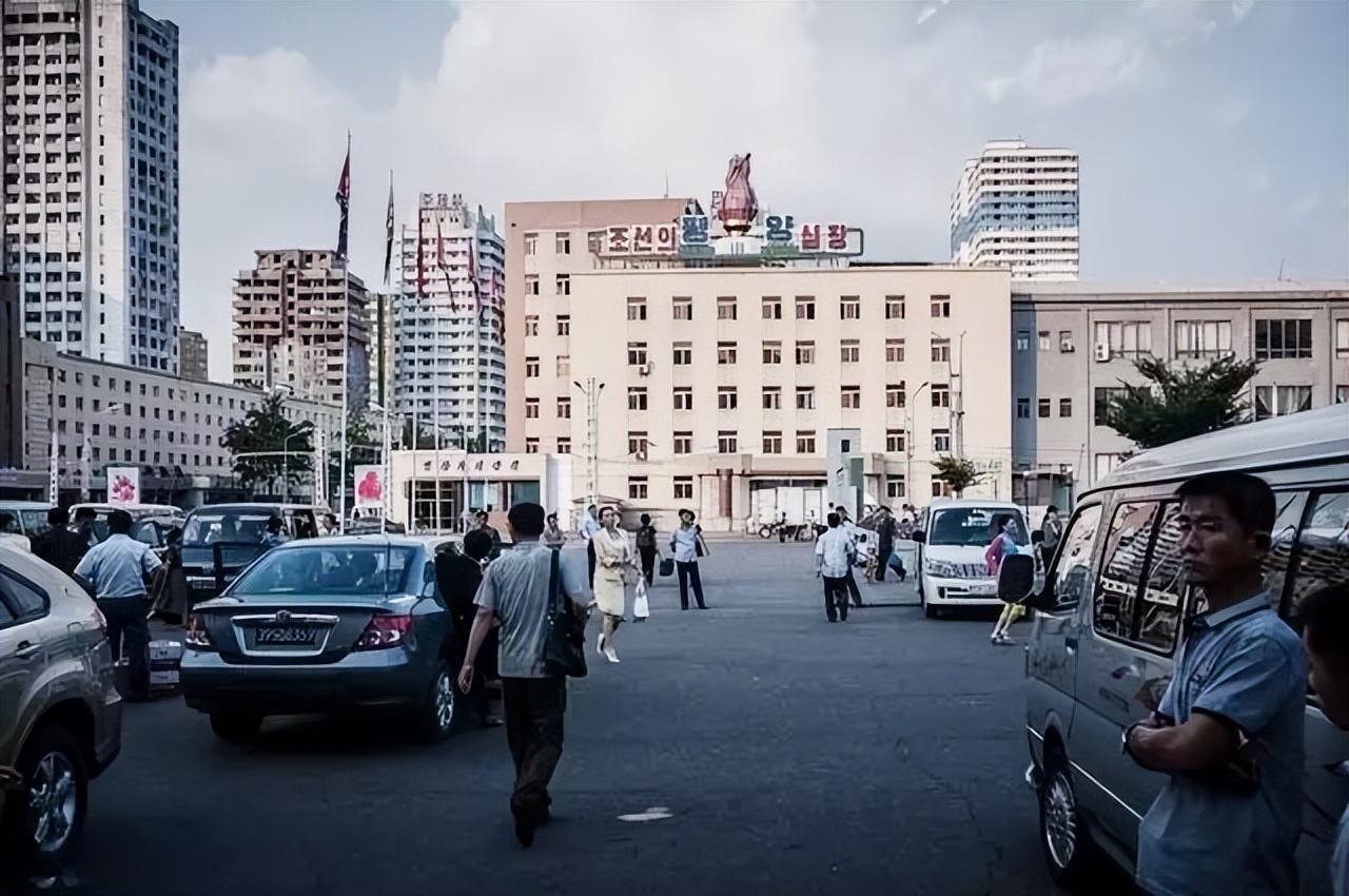 朝鲜国宴什么样？饮用水来自地下180米，有超过30种酱料