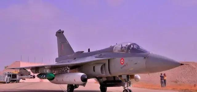 f22猛禽战斗机被卫星跟踪,f-22a猛禽战机