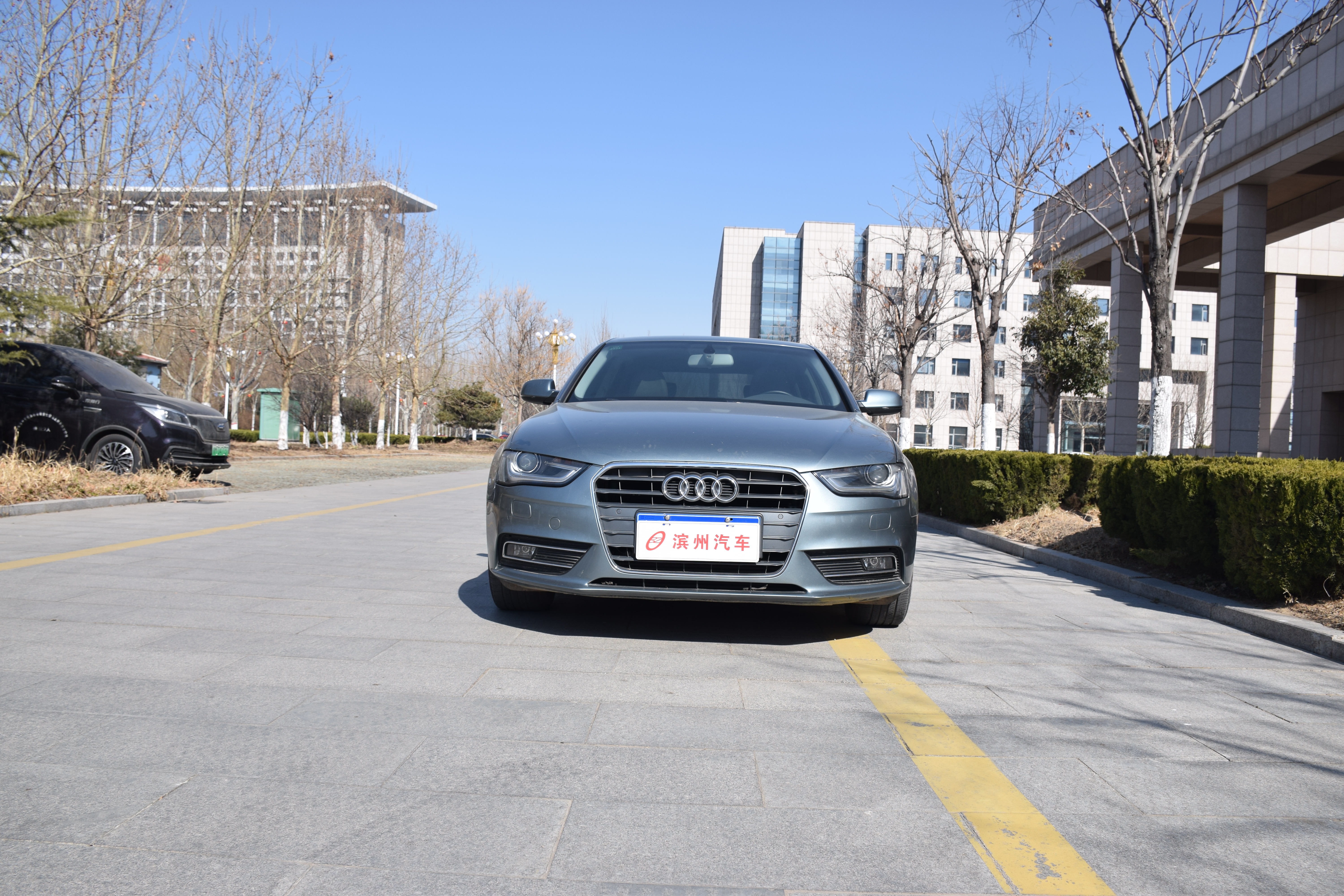 试驾全新奥迪a4l45quattro,24款奥迪a4l豪华动感驾驶感受