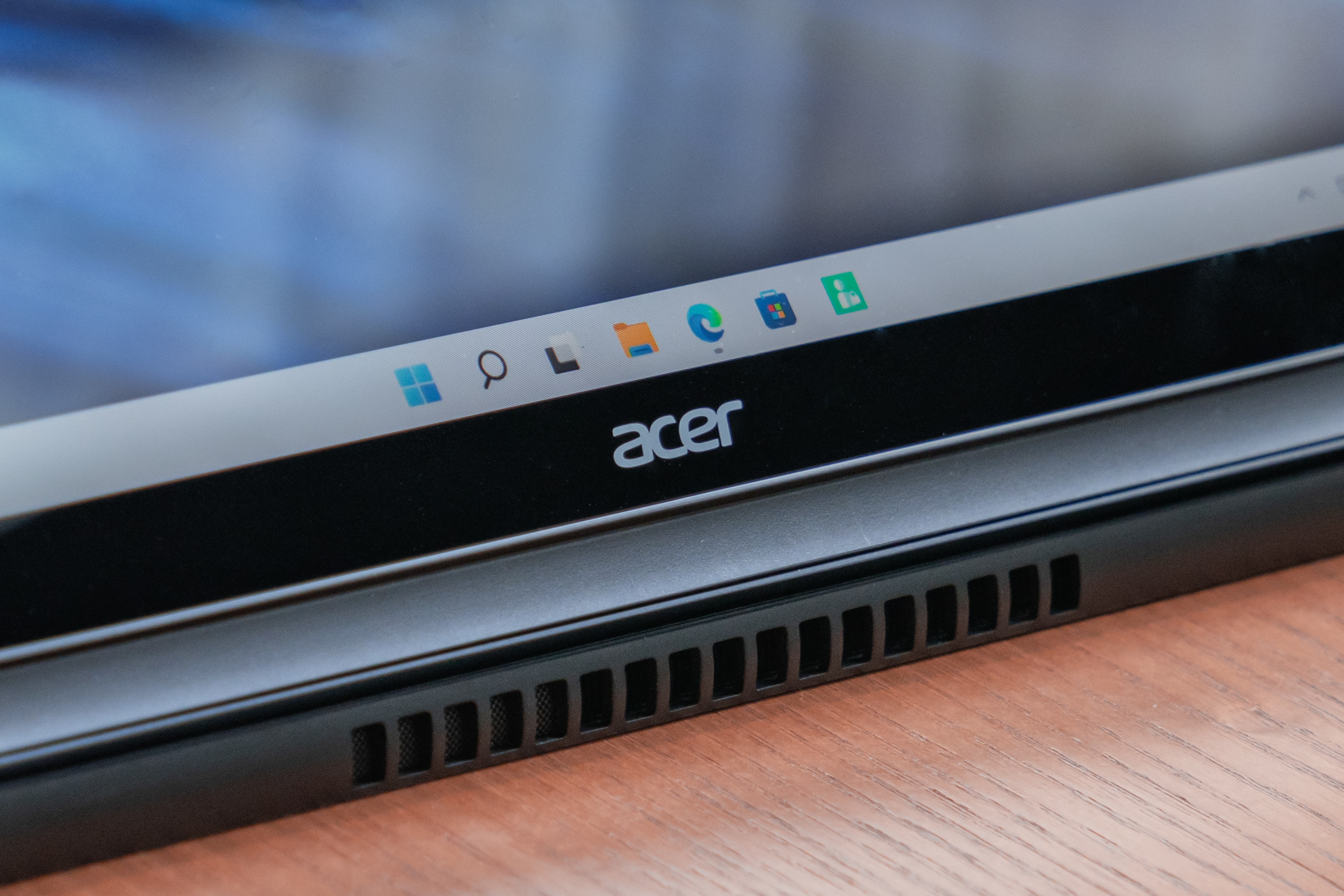 TravelMate航海家SpinP6：商务天赋点满，比老板更懂你的办公痛点