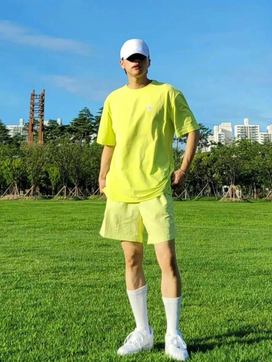 魔性小短裤怎么搭配,高街短裤怎么搭配