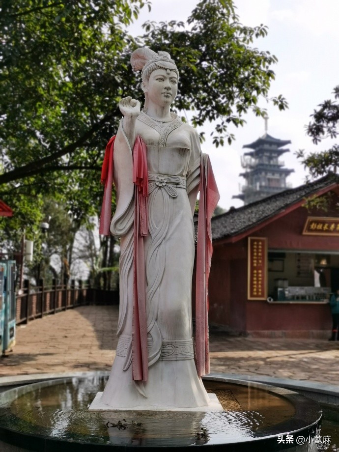 四川眉山彭山有哪些旅游景点,眉山齐山双佛旅游景点推荐