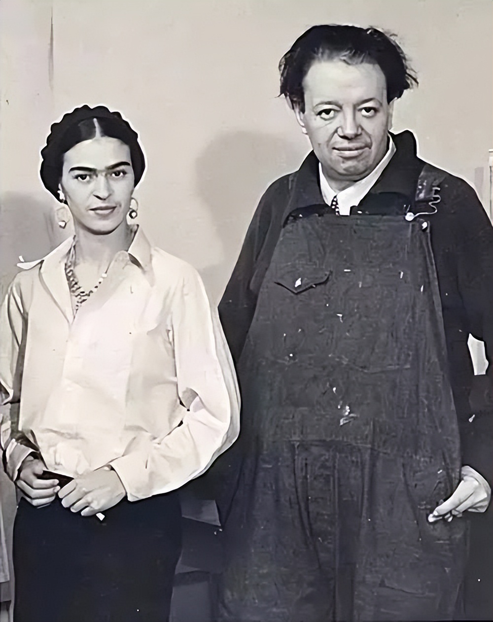 他的一幅画被拍出7000万的天价,他的一幅山水画卖到了60亿元