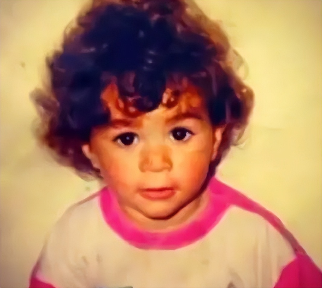 足坛明星小孩,足坛球星萌娃视频