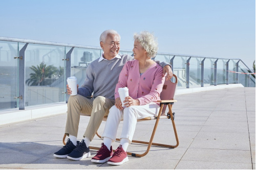 母亲节送足力健老人鞋怎么样,国庆中秋双节送爸妈足力健老人鞋