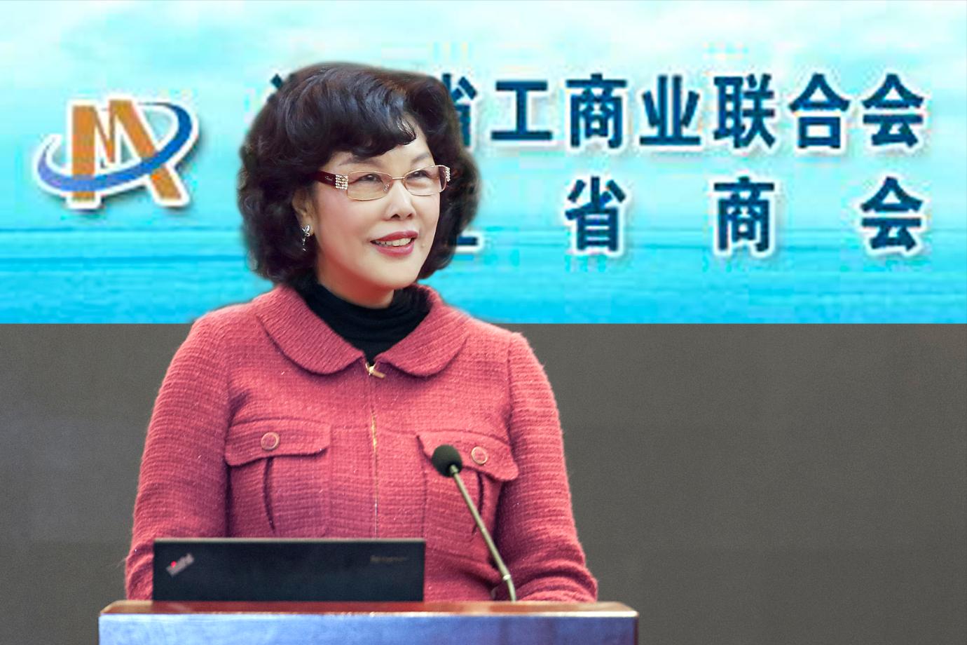 开拖拉机的陈爱莲,嵊州首富陈爱莲