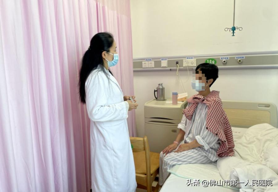 重度子宫脱垂苦不堪言,70岁老太子宫脱垂手术