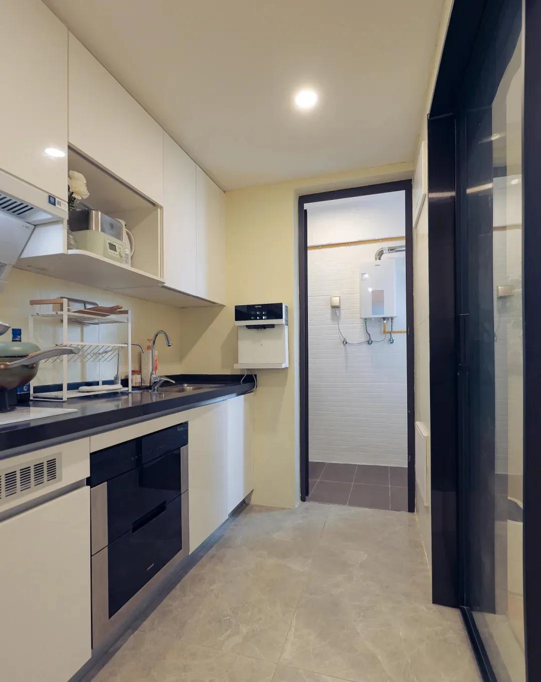 女主晒出装修一半的房子,女子晒25万弄的奇葩装修