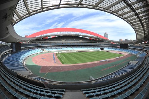 最大的体育场能容纳多少人,最新中国最大10座体育场