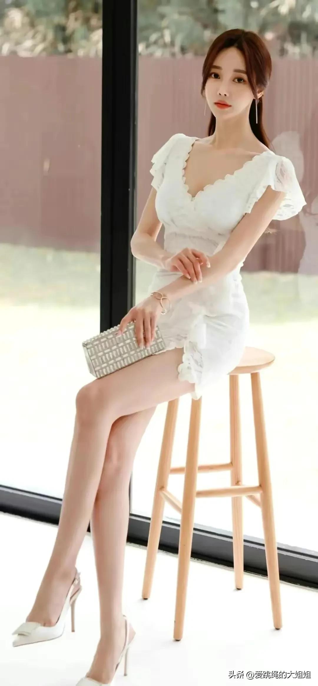 韩国模特孙允珠，性感时尚，美丽动人