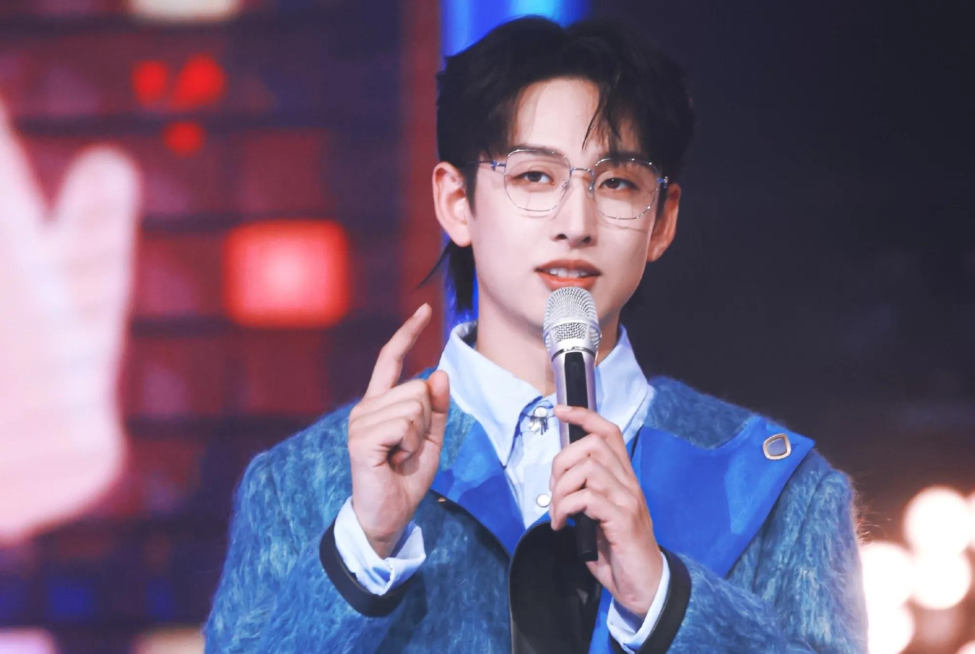 梁田发文宣布离职,梁田该不该辞职