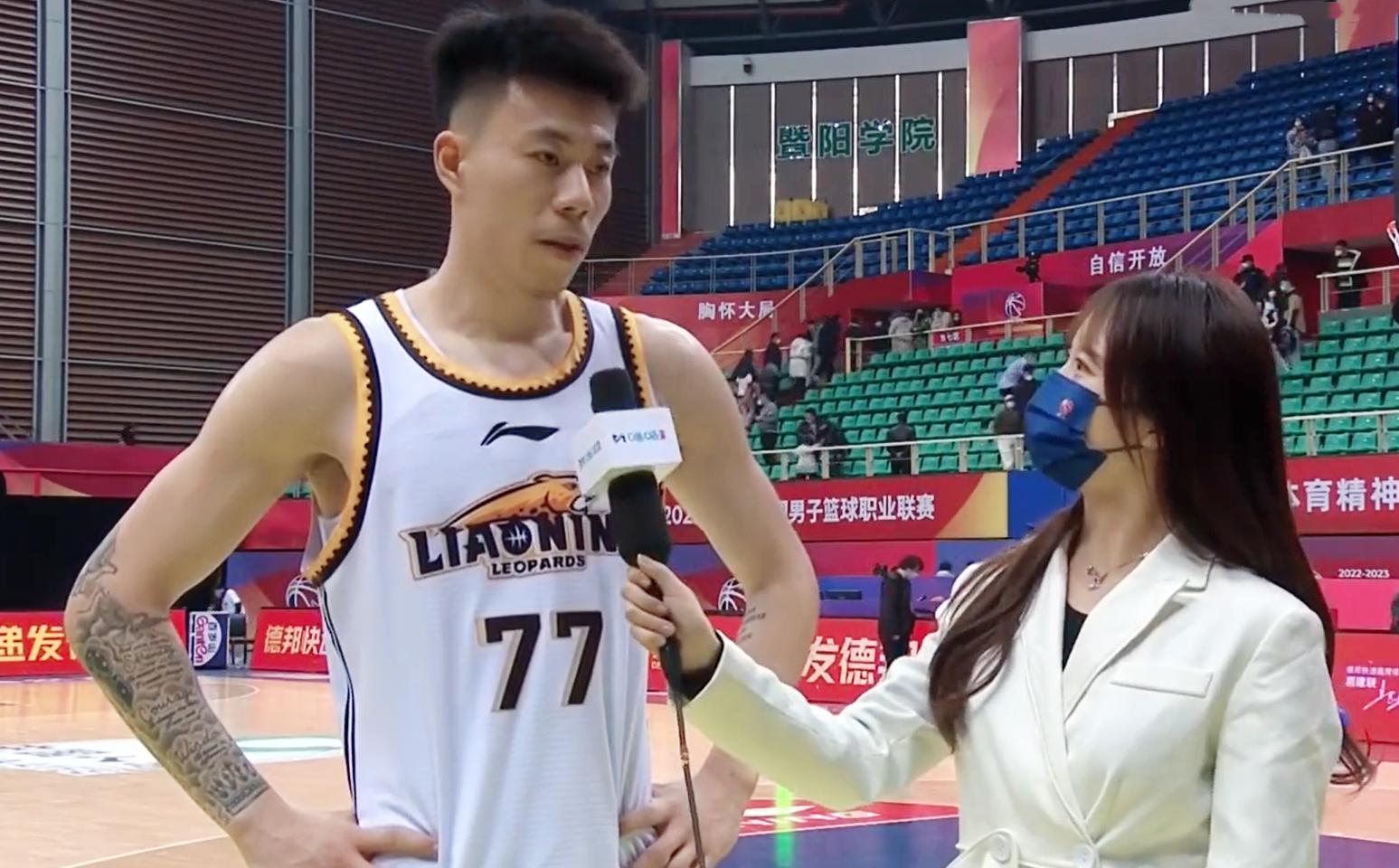 韩德君骨折事件,杨鸣张镇麟韩德君2+1