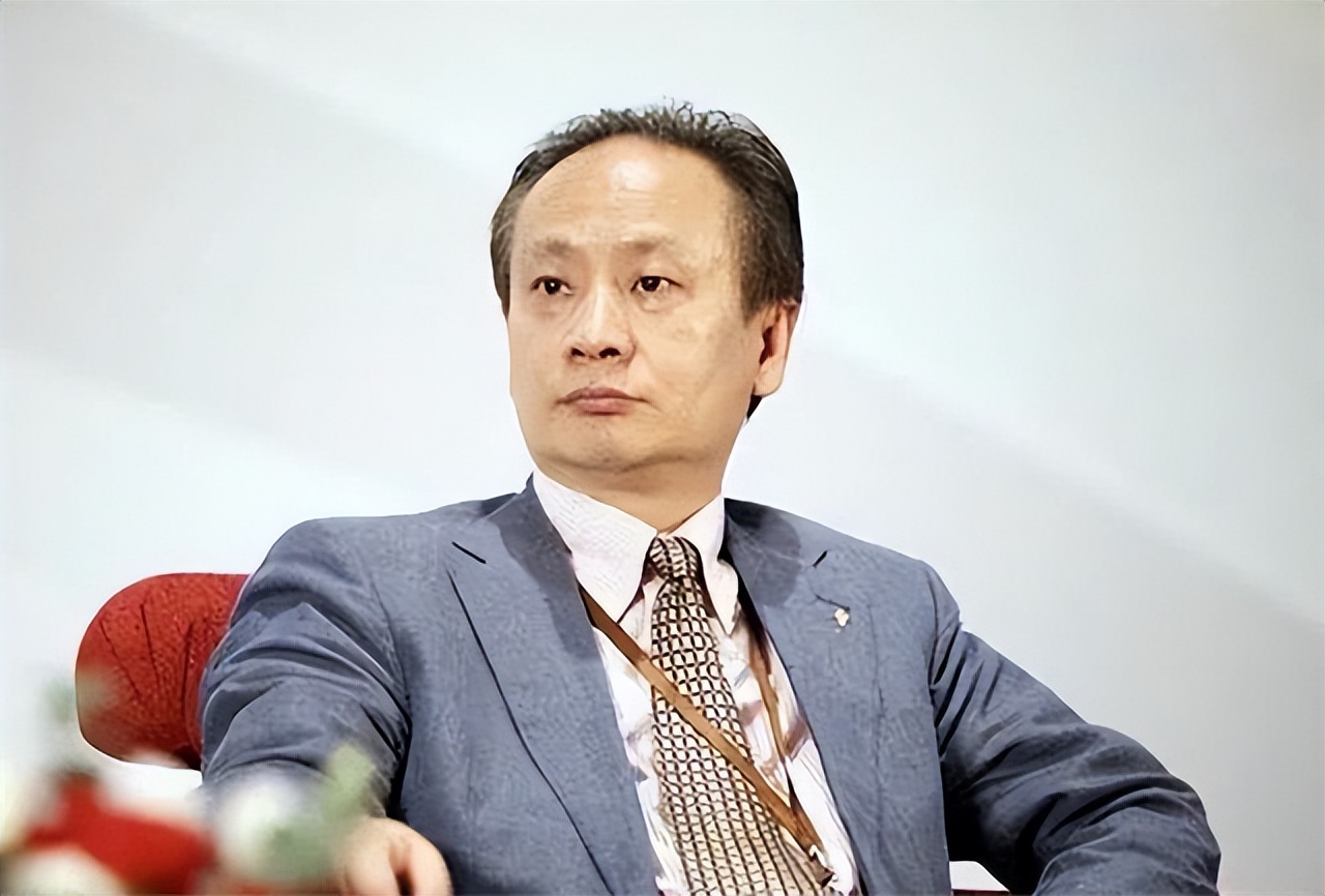 他17岁上清华，29岁辞职创业，疫情期间日赚1亿，如今身家1291亿