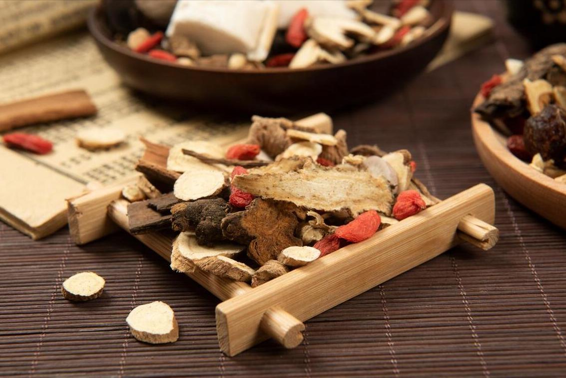 走近中医|利用“络病理论”对干燥综合征的病机分析与治疗