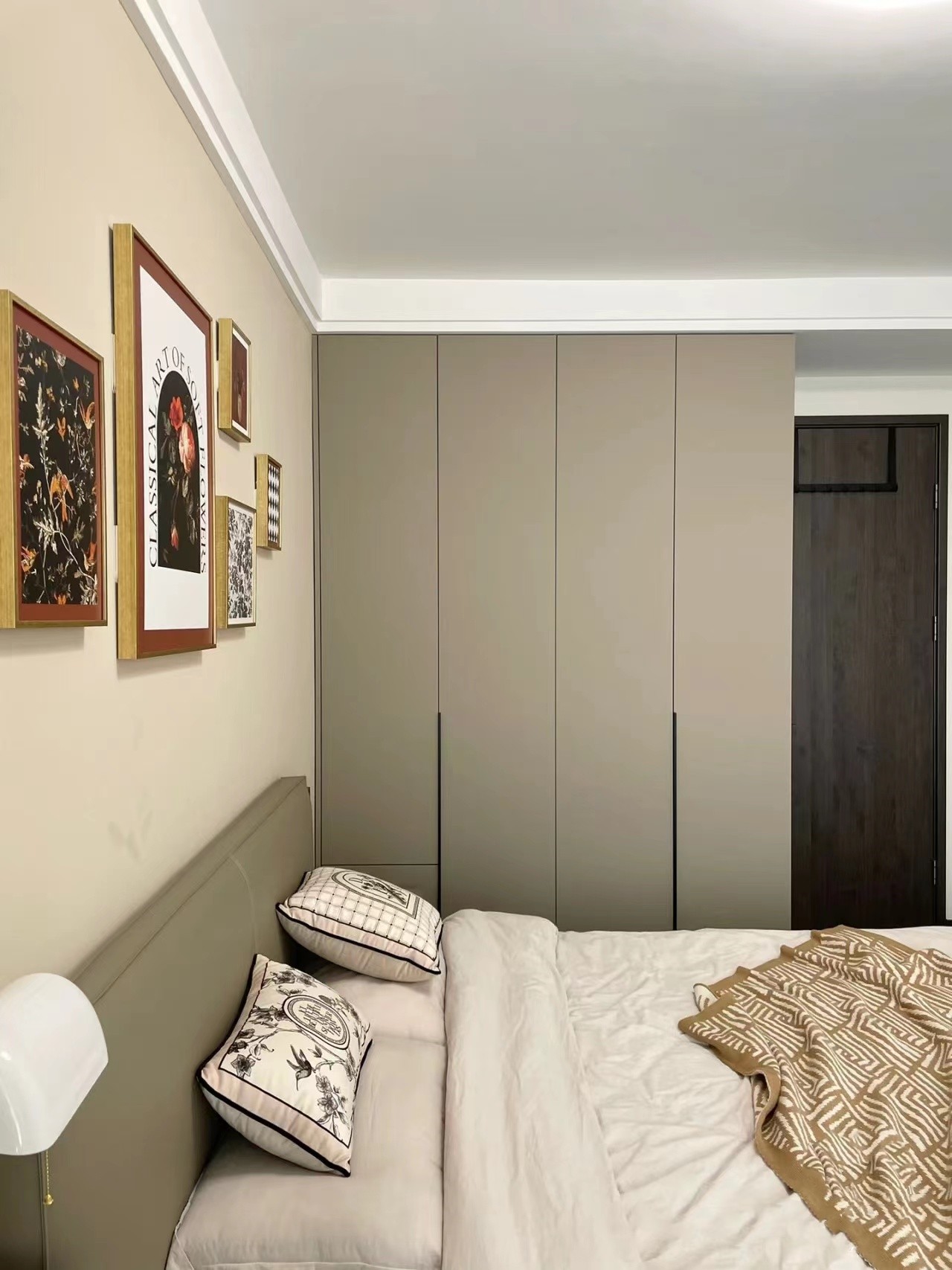 河南发现一户人家，光一个电视柜就圈粉无数，全屋更没有一丝俗气