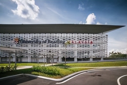 雷丁大学—1998、2005、2009、2011先后四次获得英国女王周年奖