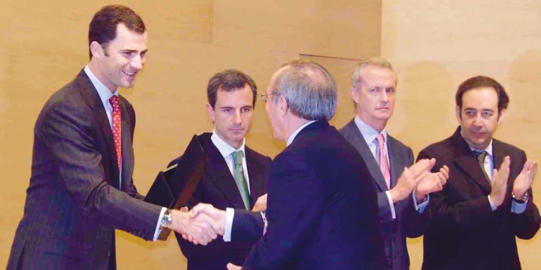 建议主妇：给厨房添置上这款｜“王炸”多功能锅，幸福感倍增