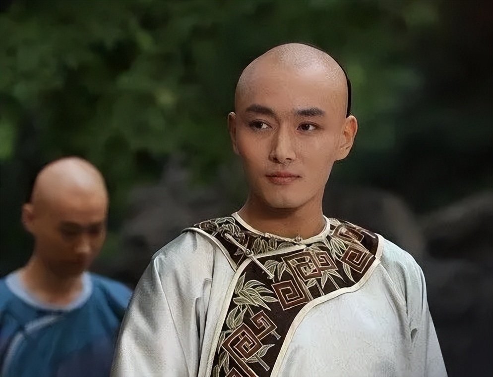 浣碧背判甄嬛扯断佛珠是第几集,甄嬛为何坚持保留浣碧的原因