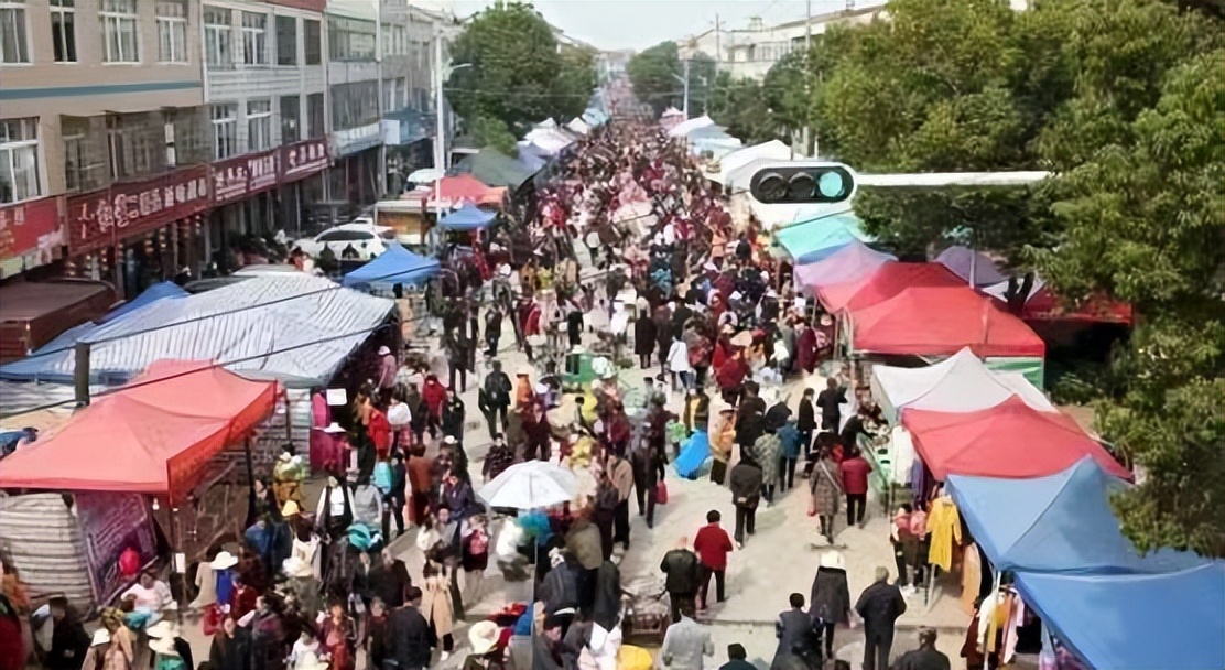 短篇小说古董店,短篇小说平台要求首发的有哪些
