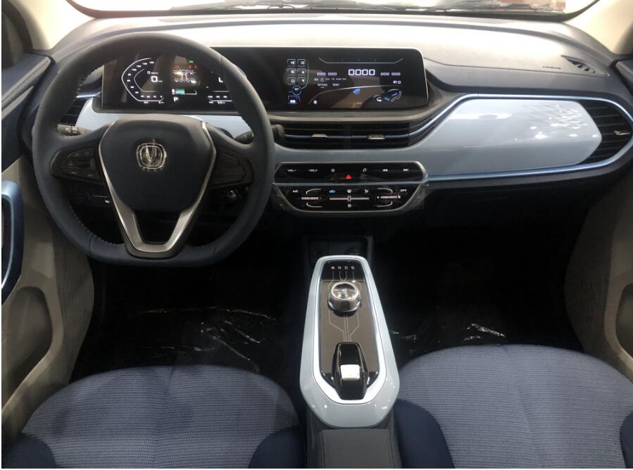 长安奔奔新能源e-star低配价格,新款长安奔奔e-star多彩款