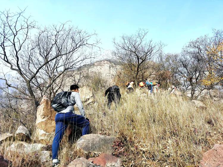 绝壁大梯白云寺,徒步白云寺