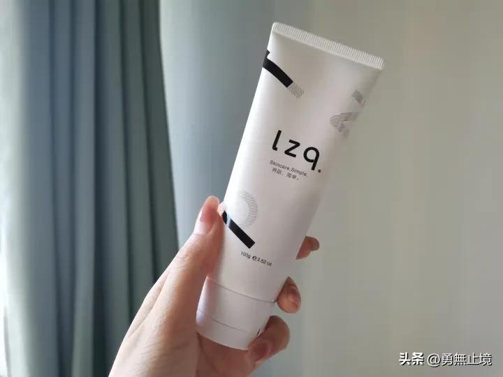 男士用什么洗面奶控油祛痘效果好,洗面奶男士控油祛痘印祛黑头推荐