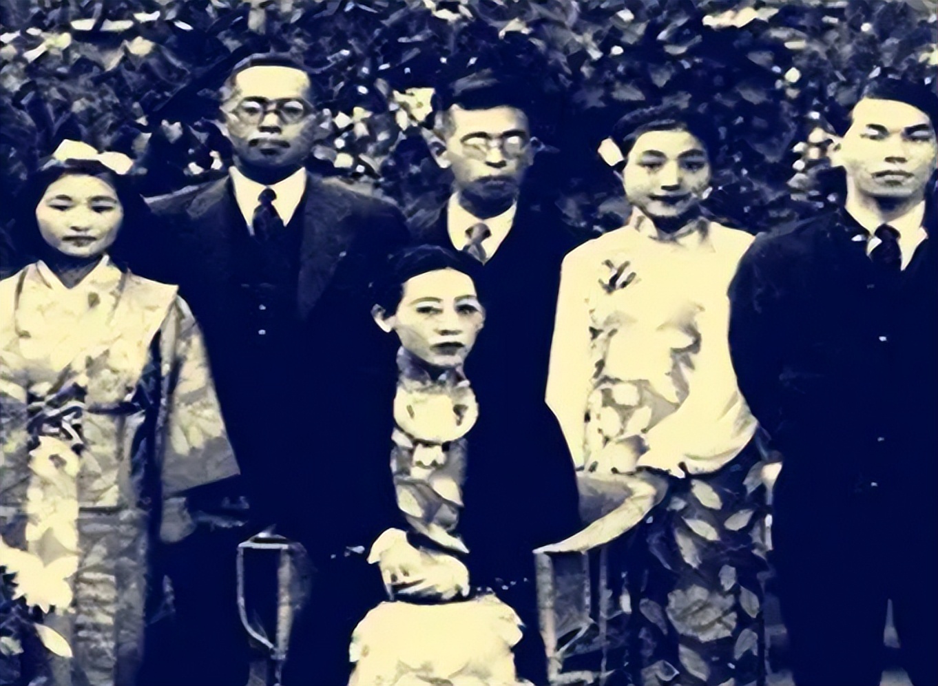 汉奸后代成日本华裔大臣，为孩子取中国名，却称*鱼岛钓**是日本领土