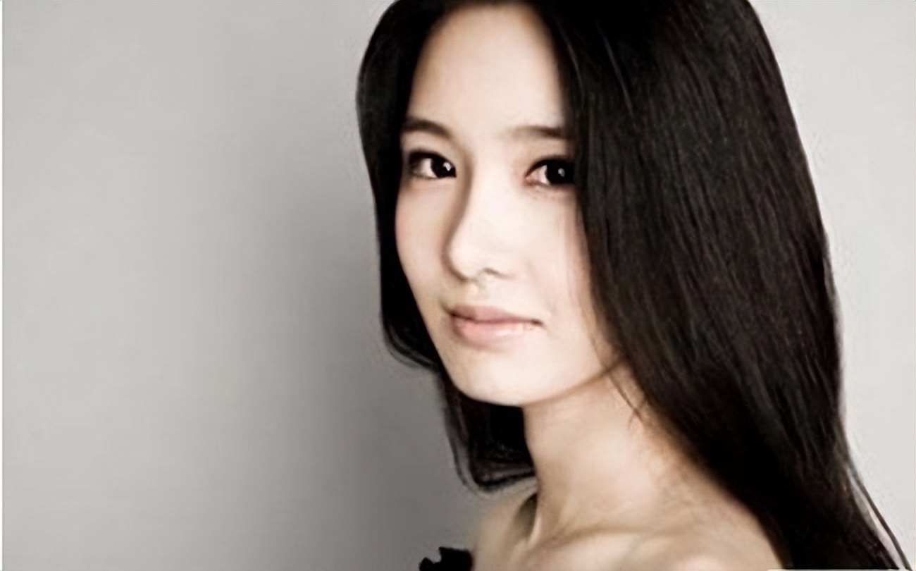 韩娱又爆丑闻！艺人被明码标价服务高层，时长高达八九个小时