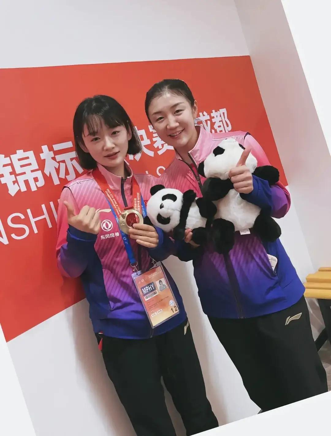 十月乒记：场下的故事，也是很有趣的