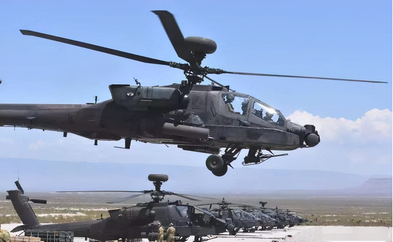 炮刹！台军战力有多差？“阿帕奇”降落，炮管杵地弯曲变形