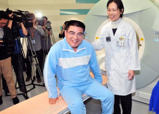 陈光标种田照片,捐了20亿的陈光标去哪了