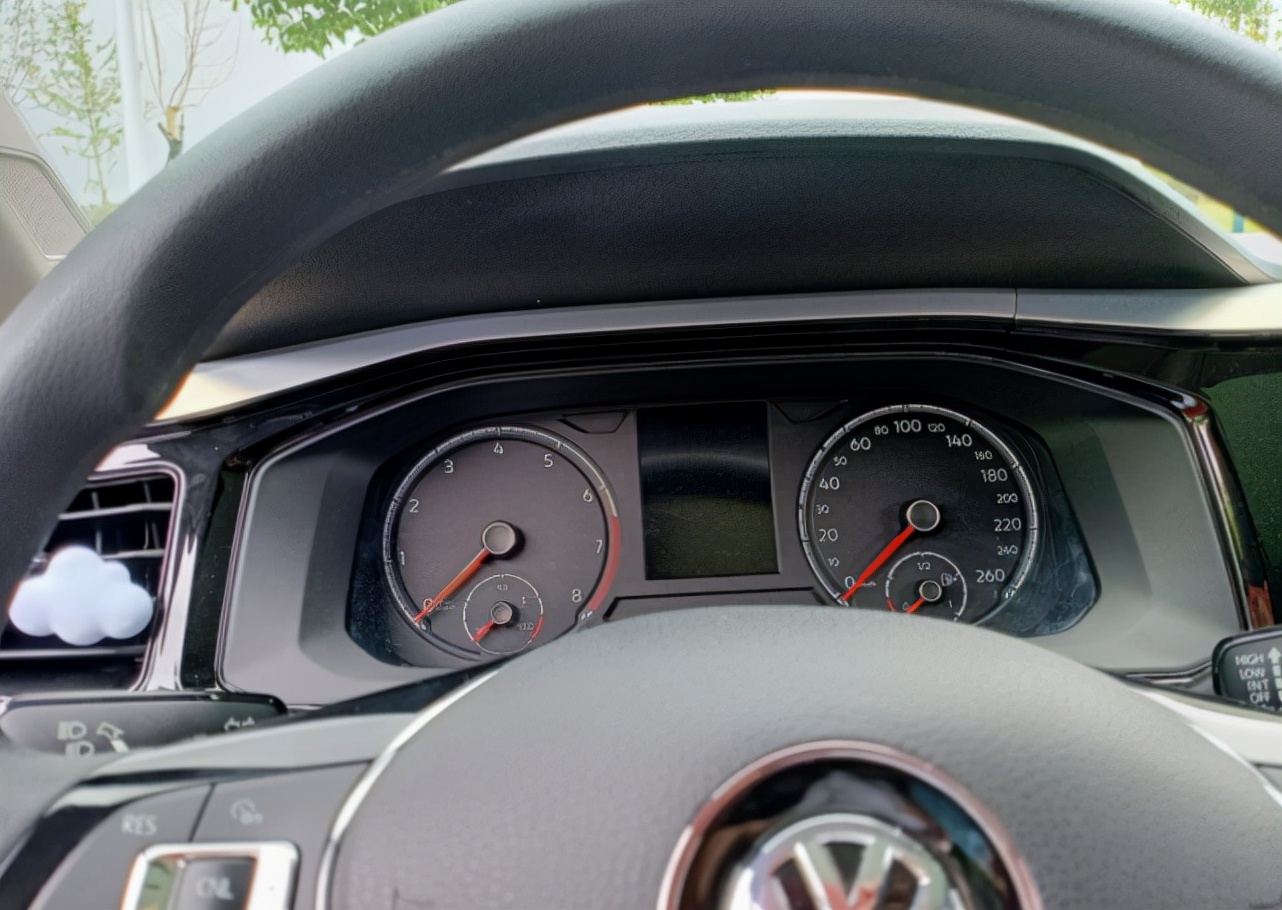 1万多11款polo自动挡,11款大众polo1.6省油么