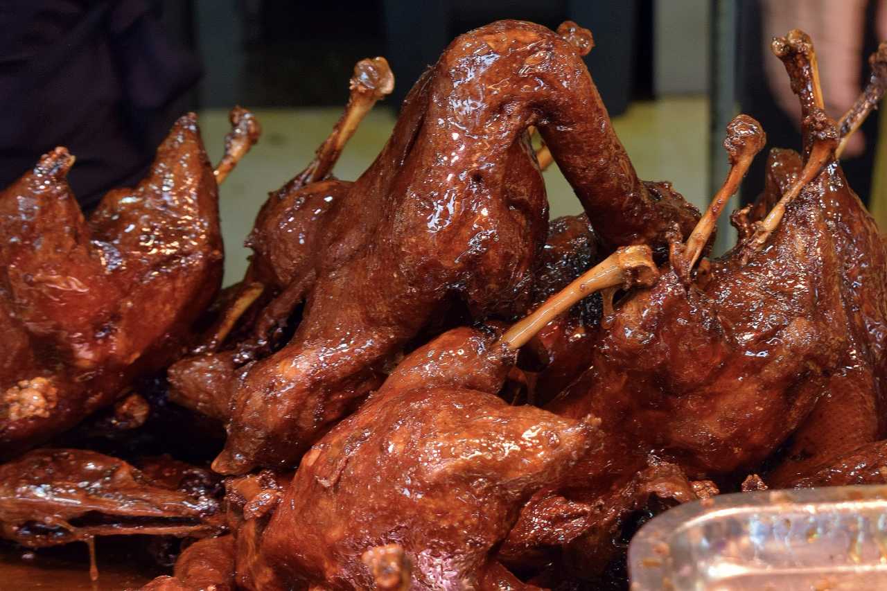 乐山异国风情打卡新去处,乐山游玩攻略及人文风情