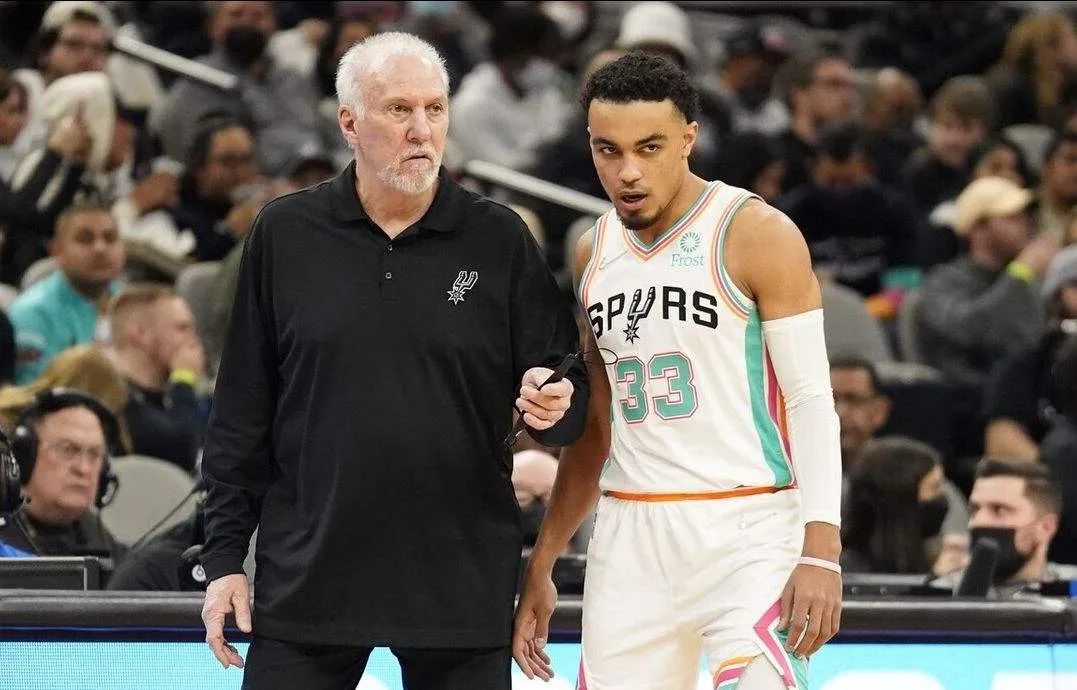 篮网28分逆转绿军,篮网28分逆转勇士