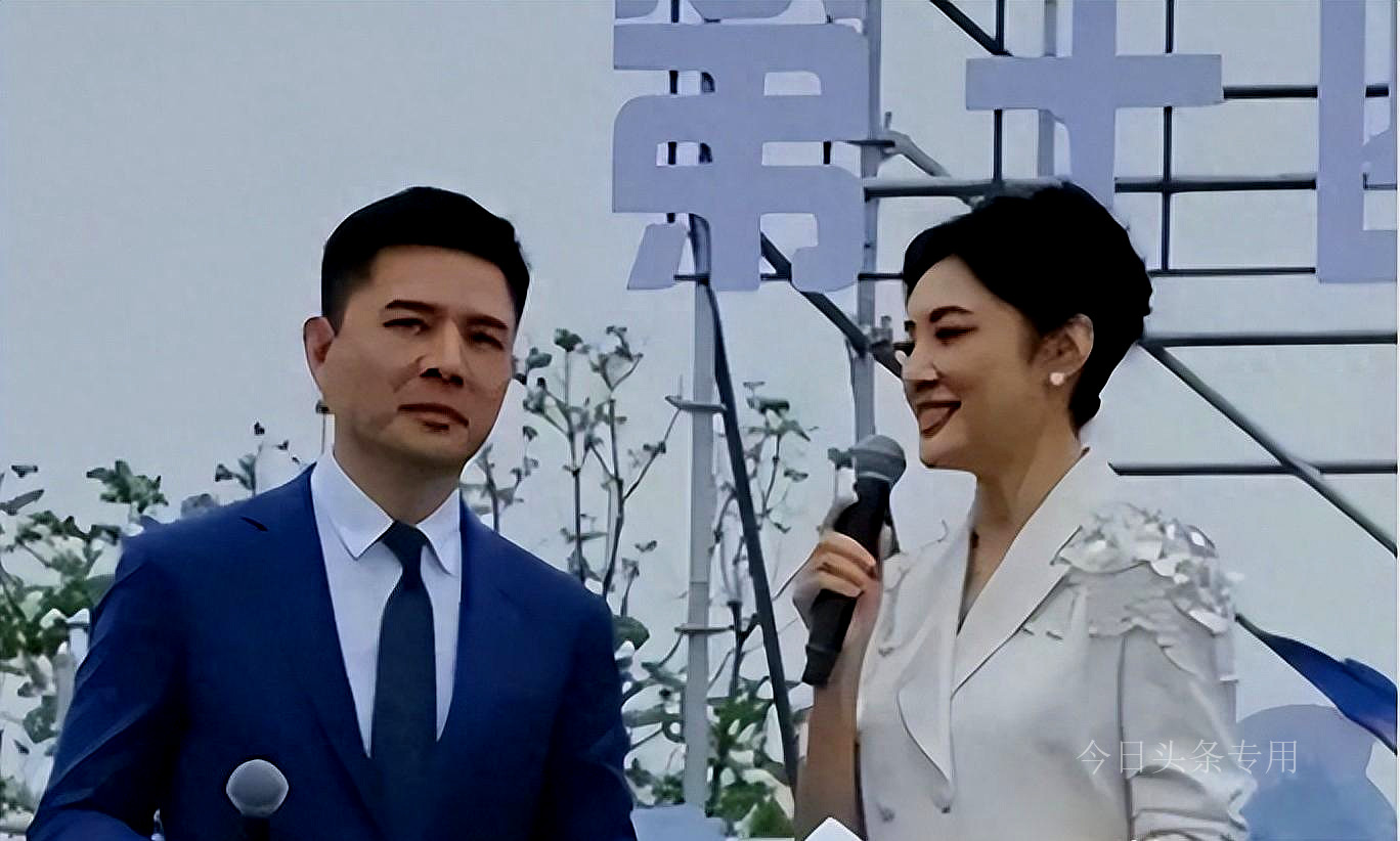 从“央视一姐”到“查无此人”，55岁的周涛，到底经历了什么？