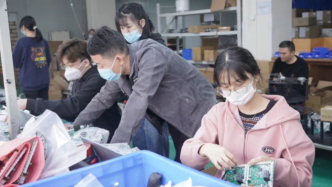 福建老板一年赚多少,福建老板投资2000万