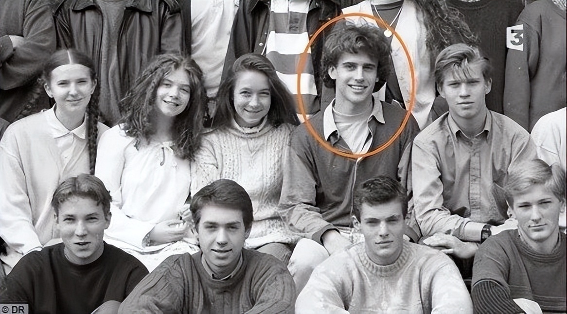 马克龙和巴西总统互怼,马克龙回法国最新言论