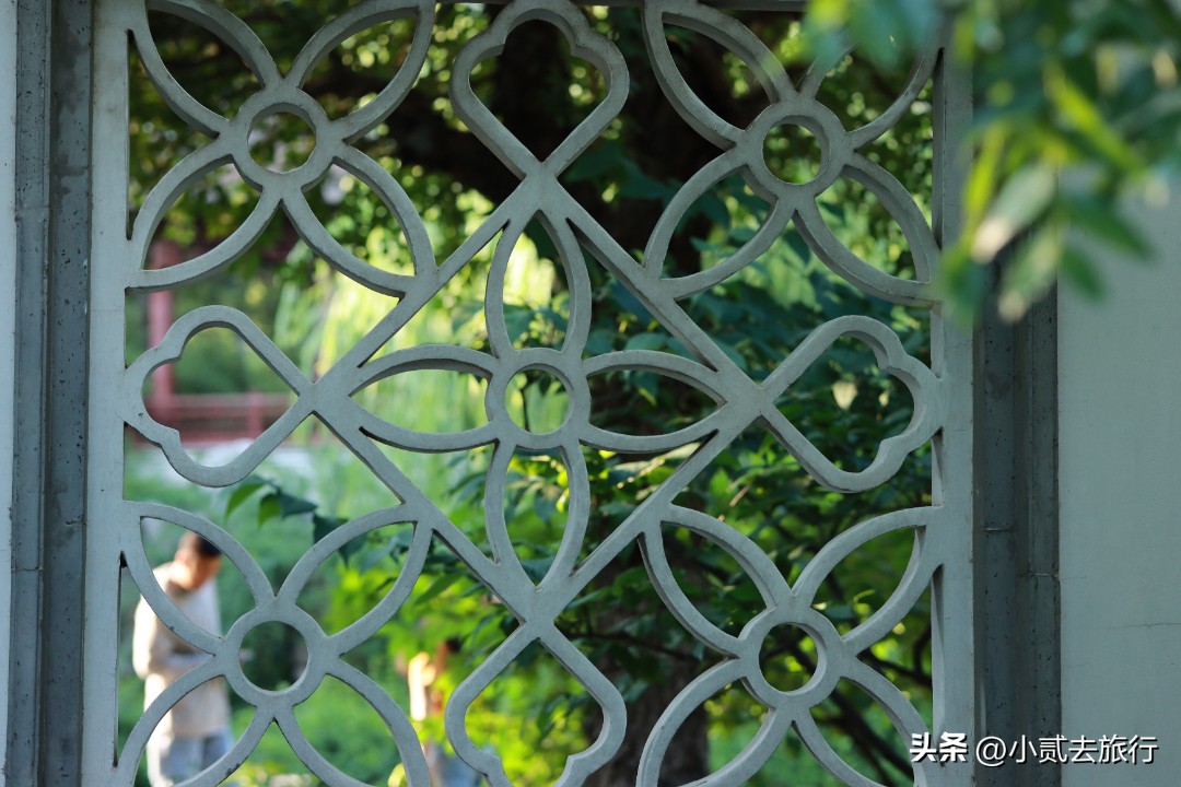 南京瞻园汉服摄影,南京瞻园园林山水布局