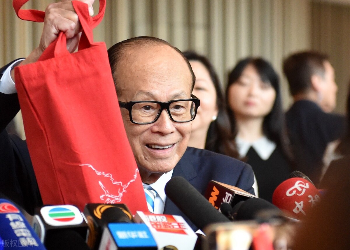 陈红天对李嘉诚的评价完整视频,陈红天对李嘉诚评价视频